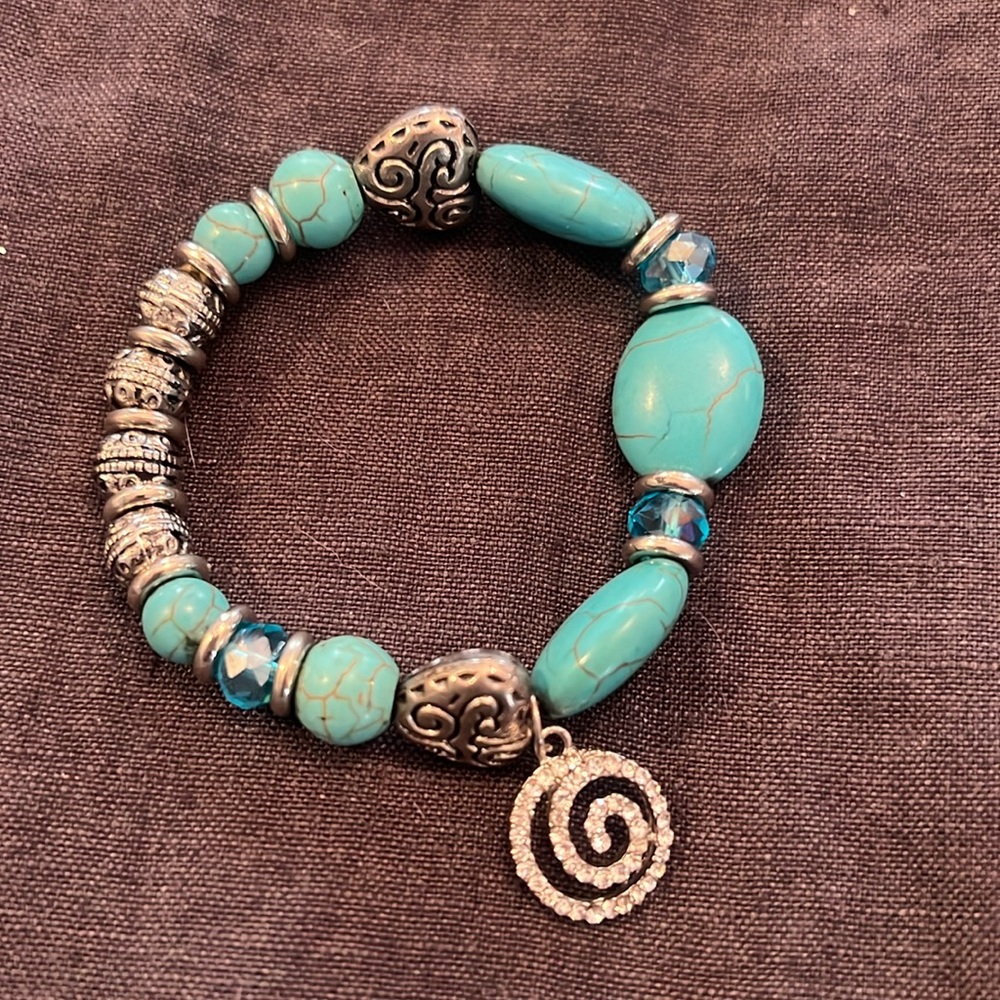Beaded bracelet
